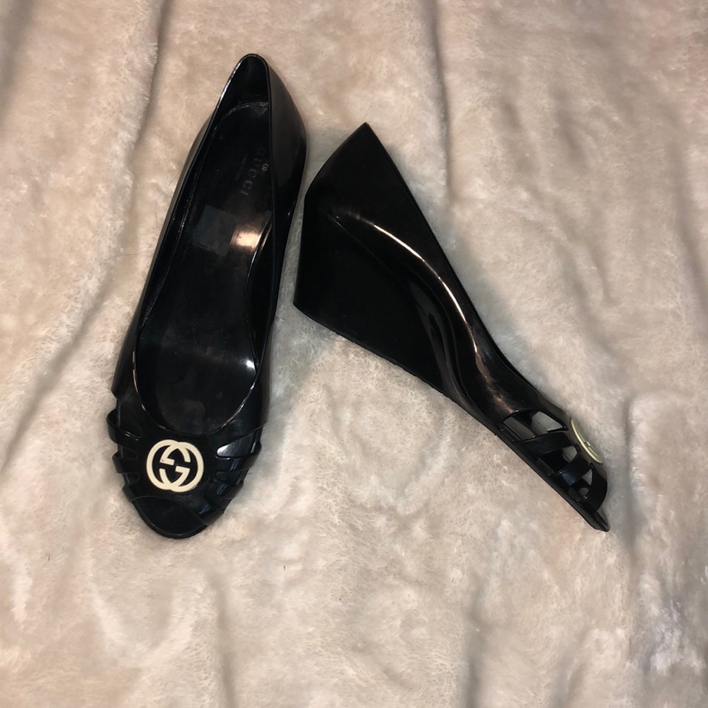 Gucci Black Jelly wedges rubber peep toe sandal